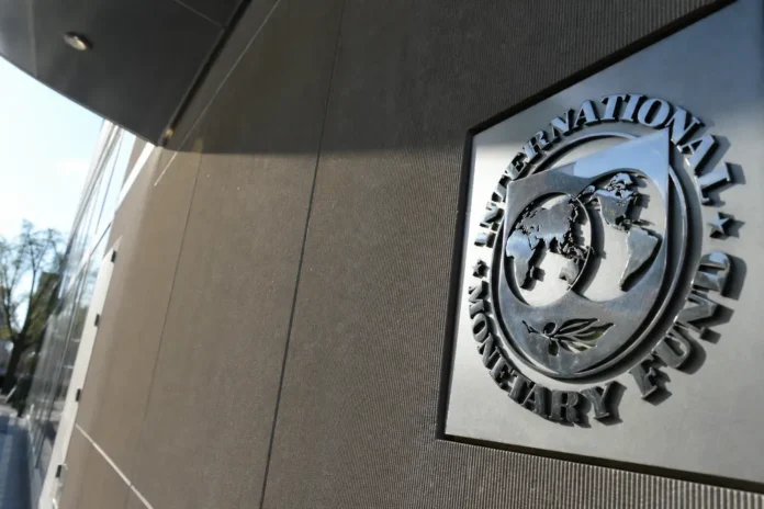 El FMI aprobó la segunda revisión y habilita un giro de US$1.000 millones